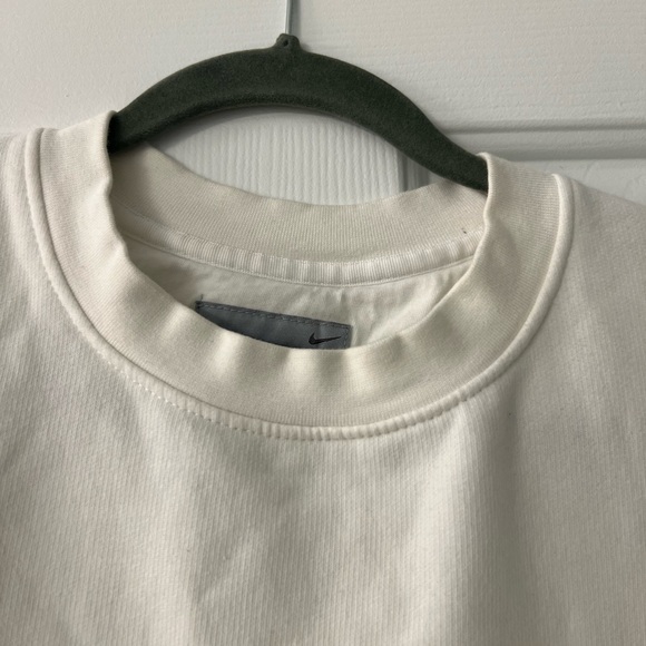 Nike Men's White Crewneck - Picture 4 of 7